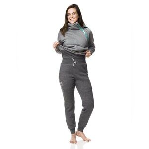 TUXY WOMENComfort & Style both Indoors & Outdoors Suit size Small